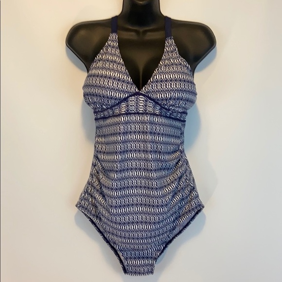 Ocean Lily Women’s One Piece Swimsuit Size SP - Picture 1 of 9